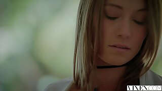 Thiếu niên được nga xxx không che