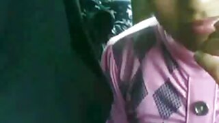 Cô gái là xxx không che người lạnh ở trường