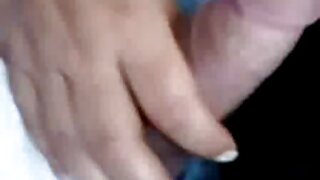 - Cô gái do thái xxx hay khong che muốn một tay,